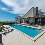 Descansa Zadarvillas *