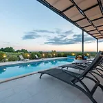 Descansa Zadarvillas Villa