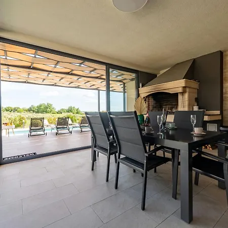 Descansa Zadarvillas Villa *