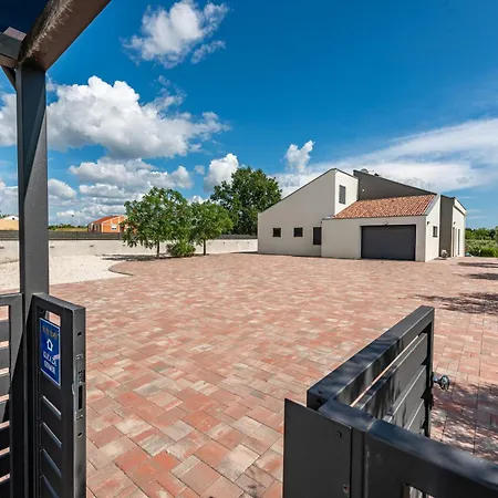 Villa Descansa Zadarvillas