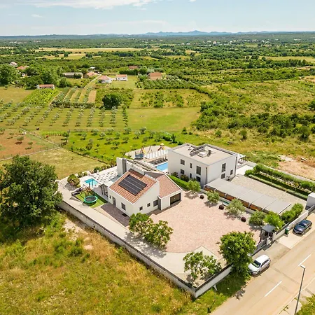 Villa Descansa Zadarvillas